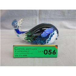 Stunning art glass whale