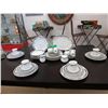 Image 1 : 61 Piece dish set