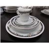 Image 2 : 61 Piece dish set