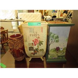 3 Decorative containers