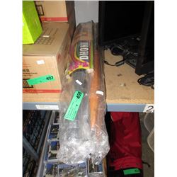 2 New cricket bats with 2 posts.