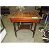 Image 1 : Vintage wood end table