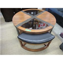 New - Round coffee table with 2 triangular stools