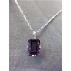 8.05 CT Amethyst pendant & chain - Emerald cut