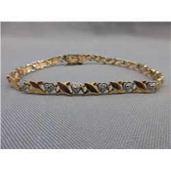 Heart & X link design bracelet set with Diamonds