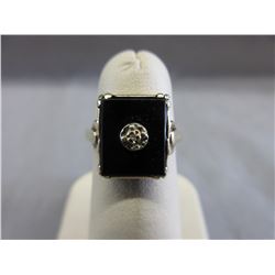 10KT Yellow Gold 1940s Onyx & Diamond Estate Ring