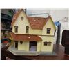 Image 1 : Large doll house