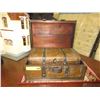 Image 1 : Used decorative storage chests
