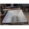 Image 2 : Used grape crusher