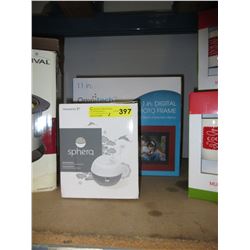 Digital photo frame & aromatherapy diffuser