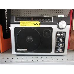 Vintage - General Electric "Superadio II"