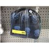 Image 1 : 10 New knitted toques - navy skull pattern