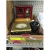 Image 1 : Used Haminex camera lens & small jewelry boxes