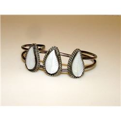 Old Pawn Zuni Sterling Silver MOP Bracelet