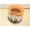 Image 2 : Zuni White Clay 3D Lizard Pottery by D. Celicion