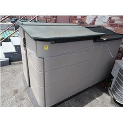 Rubbermaid Storage Shed