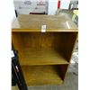 Image 1 : Oak Hostess Station