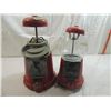 Image 2 : LOT 2 VINTAGE CAROUSEL GUMBALL MACHINE