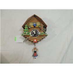 VINTAGE GERMAN BIRD CLOCK CUCKOO CLOCK