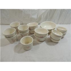 LOT 19 PFALTZGRAFF TEA ROSE BOWLS