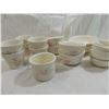 Image 2 : LOT 19 PFALTZGRAFF TEA ROSE BOWLS