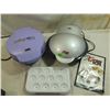 Image 2 : LOT 2 GT XPRESS 101 & BABY CAKES MAKER