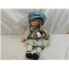 Image 3 : VINTAGE ORIGINAL HOLLY HOBBIE DOLL