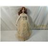 Image 1 : PARADISE GALLERIES PROCELAIN SPRING PRINCESS DOLL