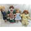 Image 1 : LOT 4 DECORATIVE PORCELAIN DOLLS