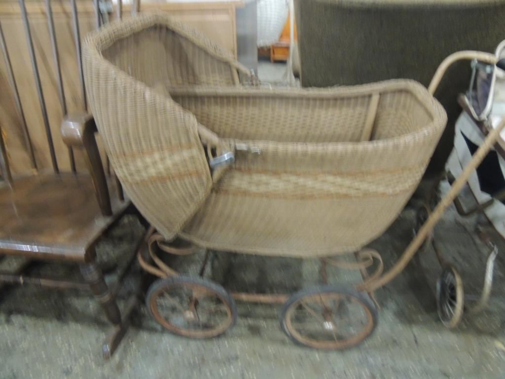 VINTAGE ANTIQUE WICKER BABY CARRIAGE