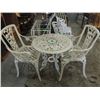 Image 2 : VINTAGE METAL CAFE TABLE & CHAIRS SET