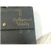 Image 2 : ANTIQUE HOLLYWOOD VANITY BOX WITH HANDKERCHIEF