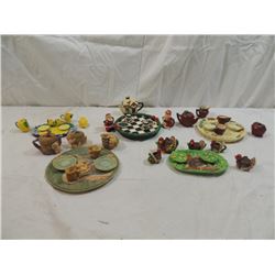 LOT 5 MINI TEA SET DISPLAY SETS