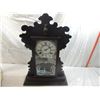 Image 1 : ANTIQUE WATERBERRY CLOCK