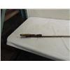 Image 2 : LOT 2 VINTAGE FISHING POLE & SALTWATER POLE