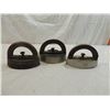 Image 1 : LOT 3 ANTIQUE SAD IRONS
