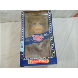 FISHER PRICE MISS PIGGY PUPPET