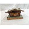 Image 1 : VINTAGE GERMAN COTTAGE BOX