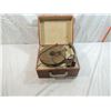 Image 1 : VINTAGE TRAVEL 45 RECORD PLAYER