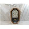 Image 3 : ANTIQUE INGRAHAM WALL CLOCK