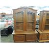 Image 2 : ANTIQUE LARGE HUTCH CABINET