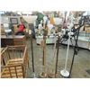 Image 2 : LOT 5 ANTIQUE FLOOR LAMPS