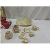 Image 5 : LOT 4 VINTAGE RESIN MINIATURE TEA SETS