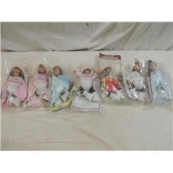 LOT 7 ASHTON DRAKE MINI CHIMPS DOLLS