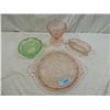 Image 1 : LOT 4 VINTAGE DEPRESSION GLASS ITEMS