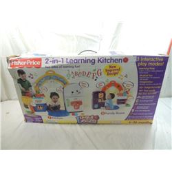 FISHER PRICE 2-IN-1 LEARNING KITCHEN