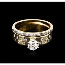 14KT Yellow Gold 0.90ctw Diamond Wedding Ring Set