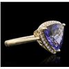 Image 2 : 14KT Yellow Gold 3.50ct Tanzanite and Diamond Ring