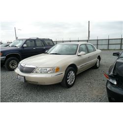 02 Lincoln Continental 4dr Sedan - T - `DRIVE