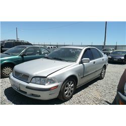 02 Volvo S40 4dr Sedan - T - `DRIVE